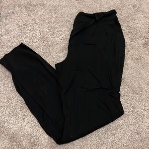 Women’s Super Flowy Black Old Navy Ankle Pants (size M)